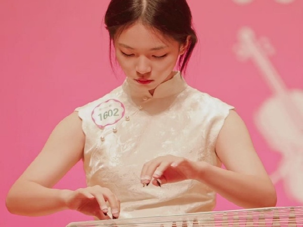 星苑古筝学员表演现场